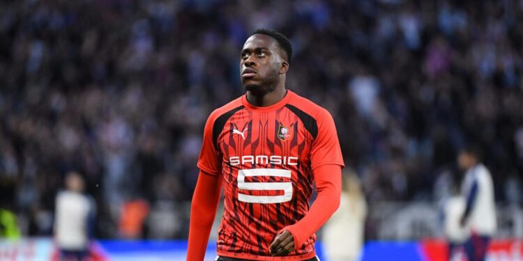 Ikipe ya Nottingham Forest yamaze gusinyisha Arnaud Kalimuendo