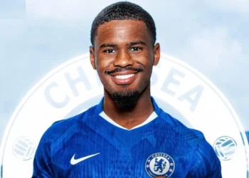 Jorrel Hato yamaze kwerekeza i Stamford Bridge iwabo wa Chelsea