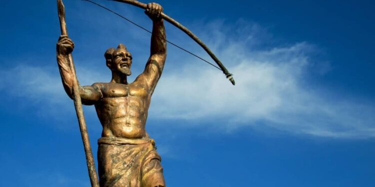 Abazungu baje kudutambamira amateka, batwigisha ko Umwami Ruganzu II Ndoli yari igicucu