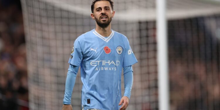 Bernardo Silva ntiyigeze atangaza aho azerekeza nyuma yuko amasezerano ye ari kurangira