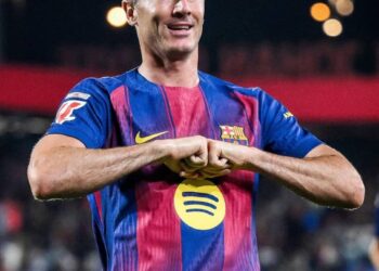 Robert Lewandowski yagarutse mu myitozo, nyuma y’imvune yaramaranye iminsi