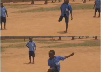 Minisiteri ya Siporo yijeje gufasha umwana ubana n’ubumuga wagaragaje impano idasanzwe yo gukina umupira w’amaguru