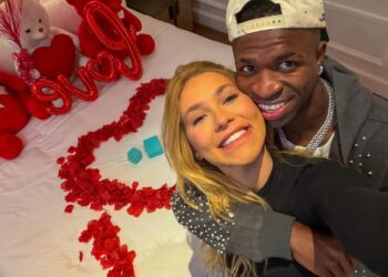 Vinicius Junior ati: “Iby’abamvuga simbyitayeho, ahubwo nibereye mu munyega w’urukundo”