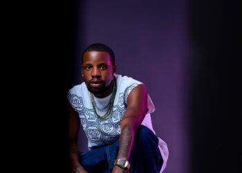 Yampano ari gutegura ibitaramo bizenguruka i Burayi