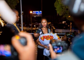 France Mpundu yagarutse mu Rwanda, asobanura iby’urukundo n’impeta yambitswe