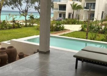 Kizz Daniel nโumuryango we bishimiye umunsi mukuru wa Noheri, bagura inzu i Zanzibar