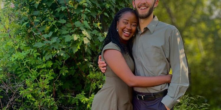 Irasubiza Alliance na Matthew Ferris baritegura kwibaruka imfura yabo