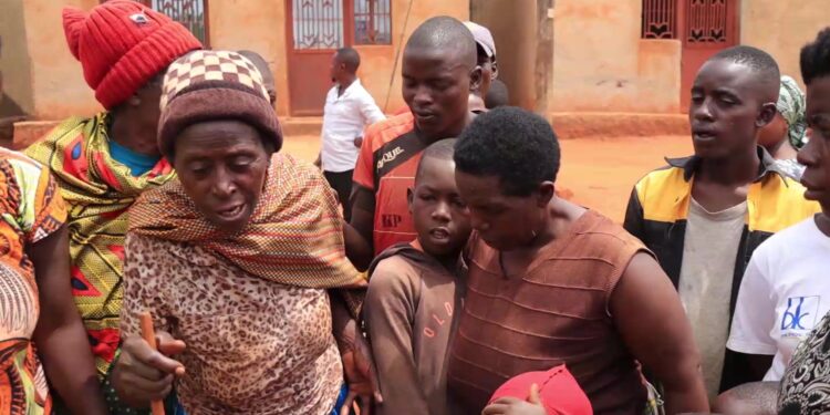 Bugesera: Abaturage barinubira itangwa ry’inkunga y’ibiryo bavuga ko ryabaye mu buryo budahwitse