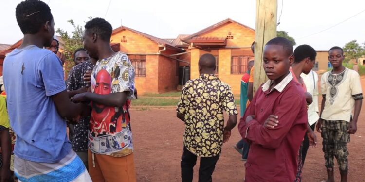 Abimuwe i Mazane na Sharita barasaba koroherezwa kororera amatungo magufi