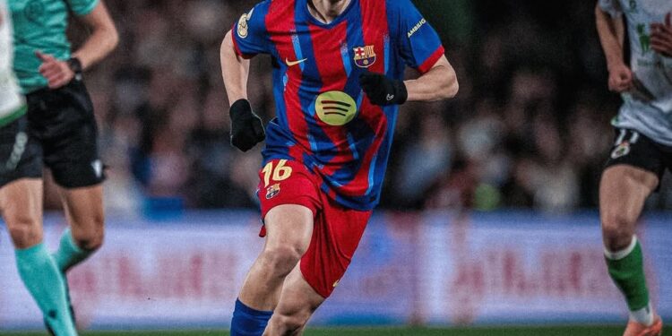 Chelsea yahungabanyijwe no kumva ko Fermin Lopez agiye kongera amasezerano muri Barcelona