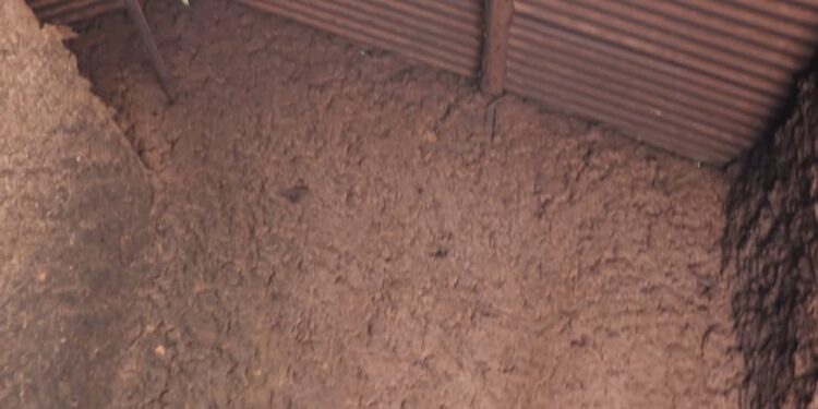 Gicumbi: Inzu zubakiwe abatishoboye zikomeje guteza impungenge ku baturage