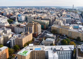 Umunyarwanda yasagarariwe i Washington atabarwa n’Ambasade y’u Rwanda