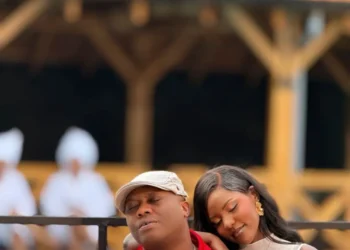 “Ndi Uwawe”: Indirimbo nshya ya King James ikomeje kuryohera amatwi y’abakunzi b’umuziki