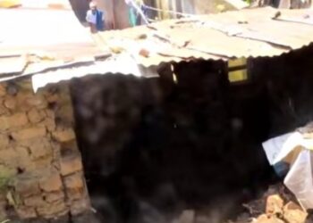 Rugerero: Inzu yagwiriye abantu batatu ihitana ubuzima bwabo