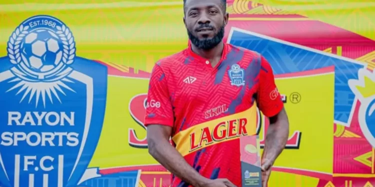 Kwizera Olivier yahize bagenzi be yegukana igihembo cy’ukwezi muri Rayon Sports
