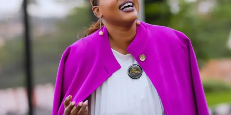 Aline Gahongayire yashyizeho amarushanwa agamije kuzamura impano nshya mu muziki wo kuramya no guhimbaza Imana