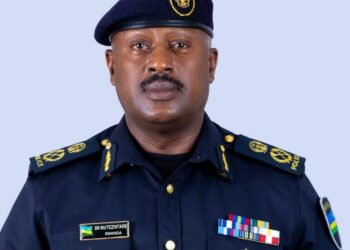 Perezida wa Repubulika y’u Rwanda, Paul Kagame yazamuye mu ntera abapolisi 5,746 barimo abageze ku rwego rwa CP