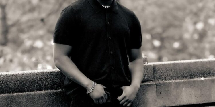 Safi Madiba yasabye ababyeyi kudahisha abana amateka ya Jenoside yakorewe Abatutsi