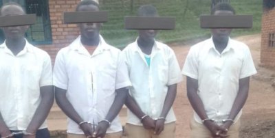 Abanyeshuri barindwi(7) baraye mu maboko atari ayabo, nyuma yo gukubita abarimu batatu(3) babigisha