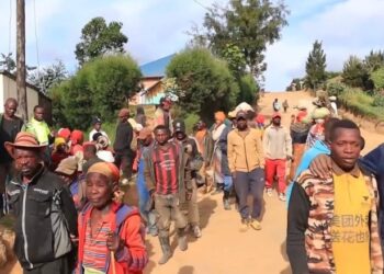 Abaturage ba Rusebeya bahangayikishijwe no kubura serivisi z’umuganga w’amenyo ku Kigo Nderabuzima cya Kabona