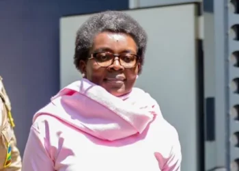 Victoire Ingabire yasabye urukiko gusubika iburanisha kubera imibereho ye