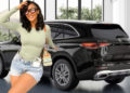 Mercedes-Benz GLC 300 4MATIC, Imwe Mumodoka Zihenze Yaguzwe N’Umukire kazi MUYANGO Claudine, anahita ayambika plaque iriho Izinarye.
